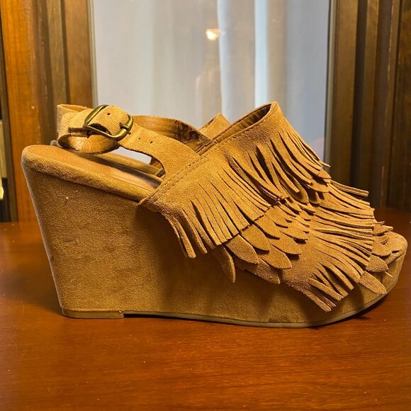 Lucky Brand Fringed Platform Wedge Women's Size 9 - Picture 2 of 11
